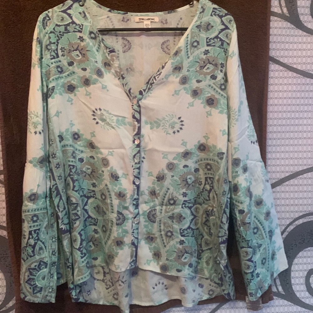 Billabong blouse